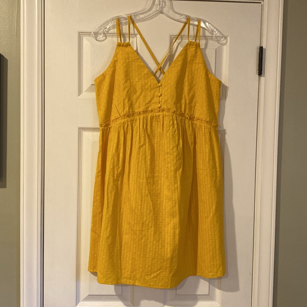 Never been worn, yellow sundress!